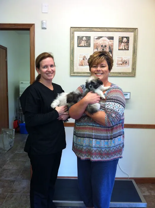 Tiffany Dlesk Spay-Neuter Clinic 4
