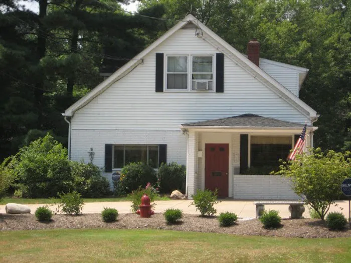Boston Heights Veterinary Hospital 12