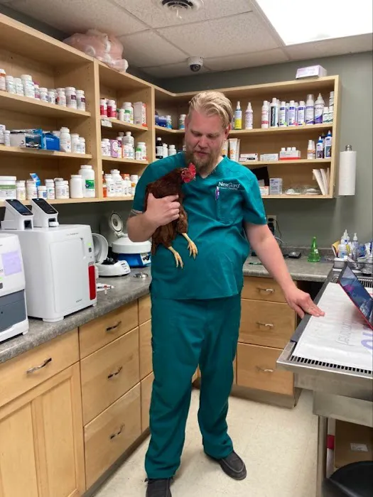 Solid Rock Veterinary Clinic 12
