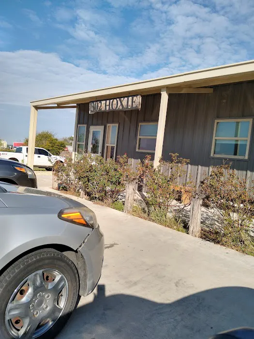 Coupland Veterinary Hospital - Dr. Arlon Graef, DVM 3