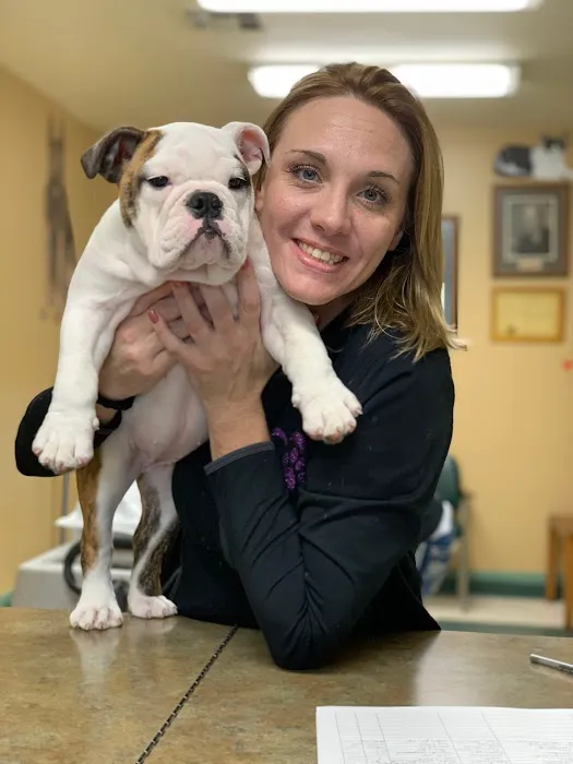 Dill Veterinary Hospital & Reproductive Services 1