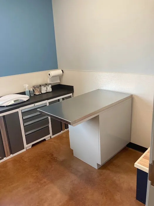 Prairie Creek Animal Hospital 3