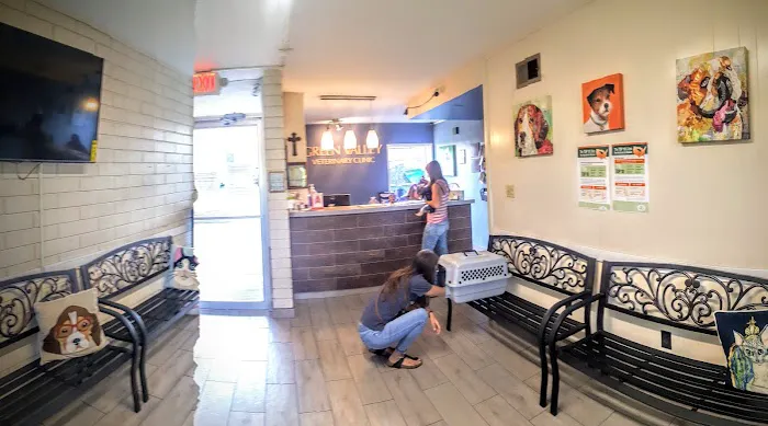 Green Valley Veterinary Clinic 2