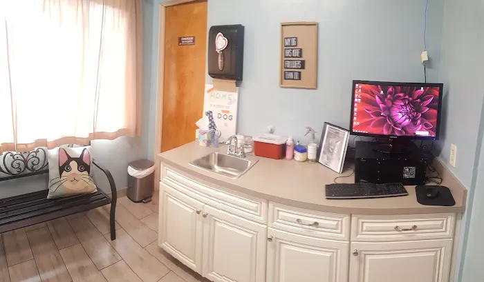 Green Valley Veterinary Clinic 3