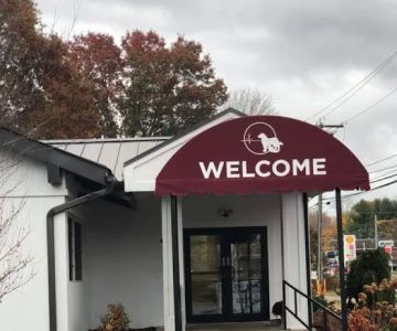 Central Hospital For Veterinary Medicine- Guilford