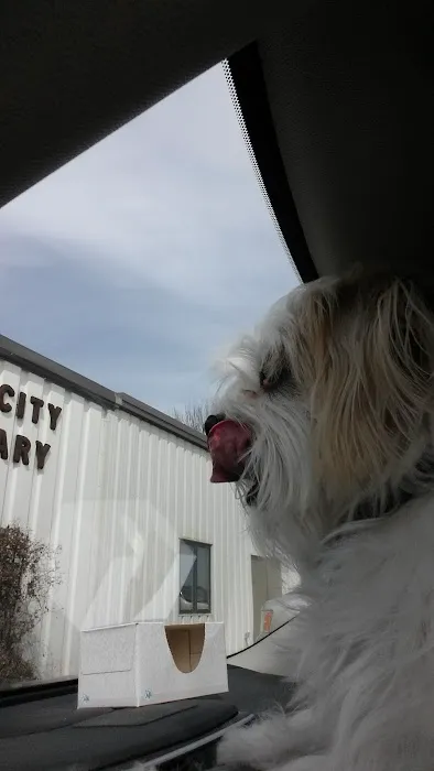 Forest City Veterinary Clinic 2