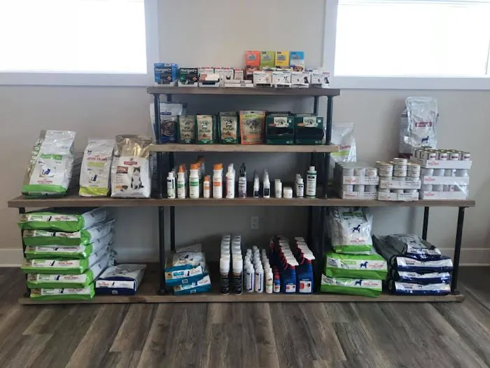 Midwest Veterinary Clinic 8