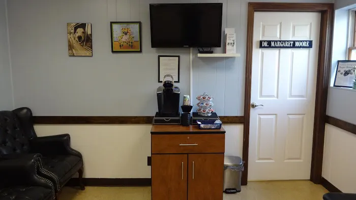 Kindler Animal Hospital 10