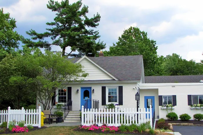 Hudson Veterinary Hospital 1