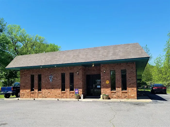 Hooks Pet Clinic 1