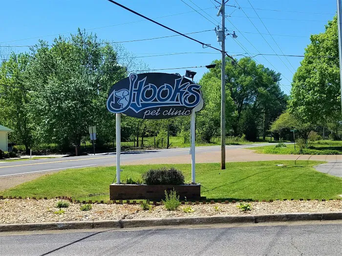 Hooks Pet Clinic 10