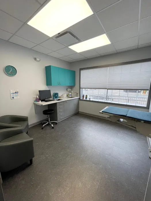 CareFur Veterinarians 6