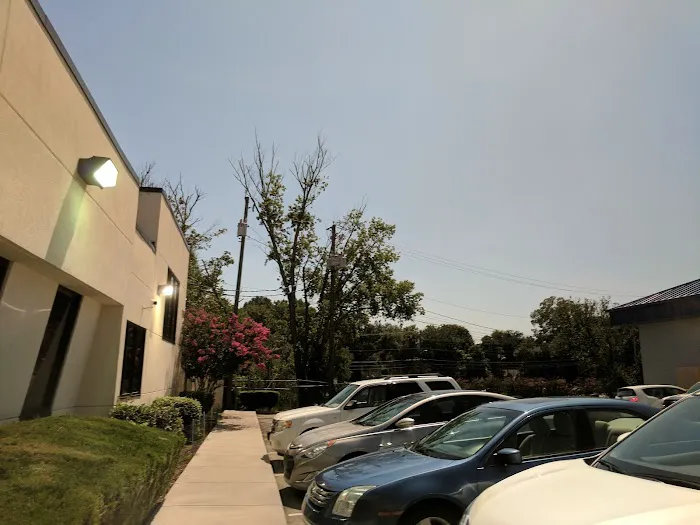 Asheville Highway Animal Hospital, LLC 8