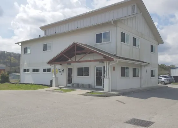 Ideal Veterinary Hospital 3