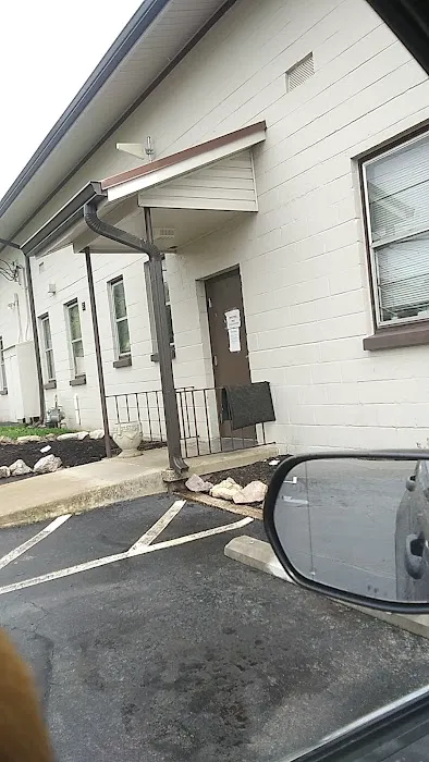 Broadway Veterinary Clinic: Phipps Jada DVM 2
