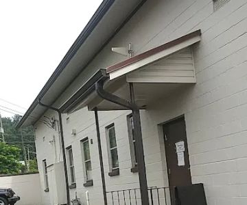 Broadway Veterinary Clinic: Phipps Jada DVM