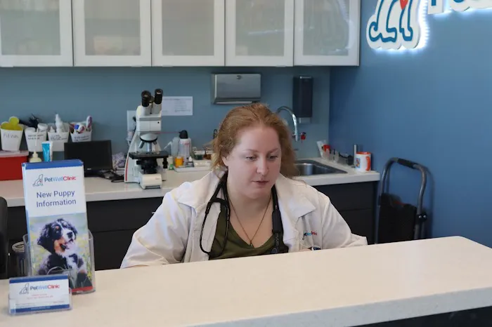 PetWellClinic - Randolph Street 1
