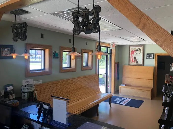 Oskaloosa Small Animal Veterinary Clinic 8