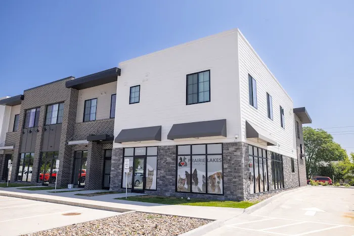 Prairie Lakes Pet Hospital 8