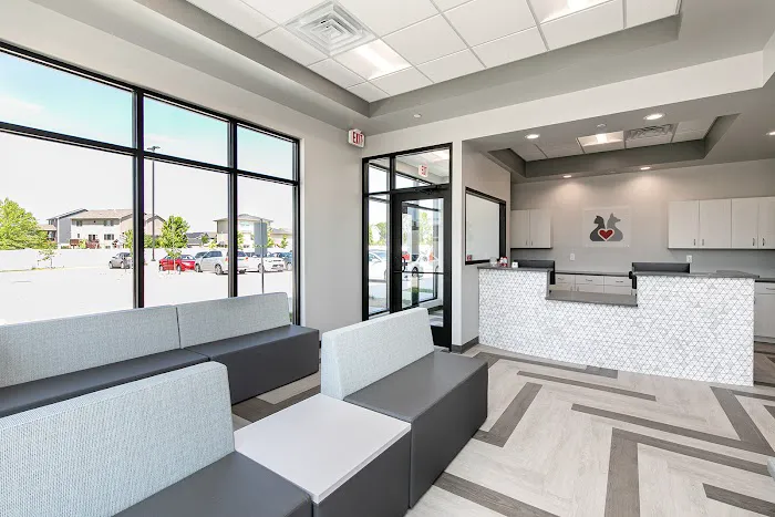 Prairie Lakes Pet Hospital 9
