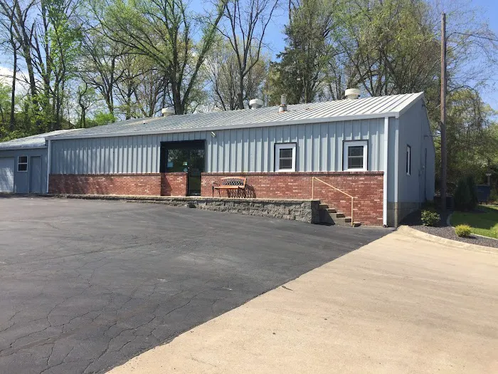 Hannibal Veterinary Clinic 1