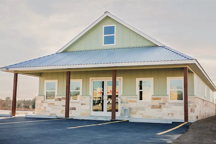 Jarrell Animal Hospital 9