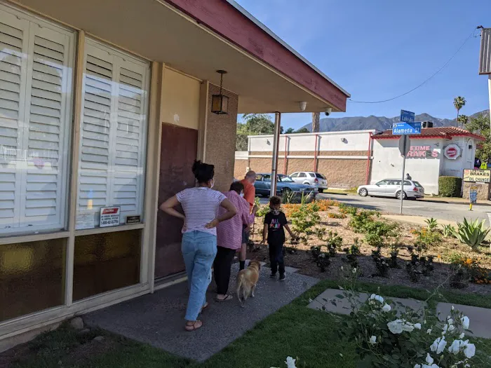 Altadena Pet Hospital 4