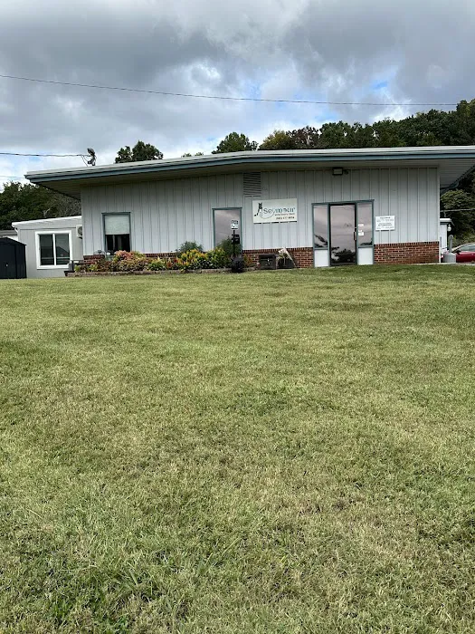 Seymour Veterinary Clinic 5
