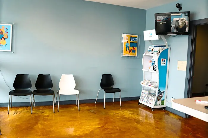 PetWellClinic - West Knoxville 3