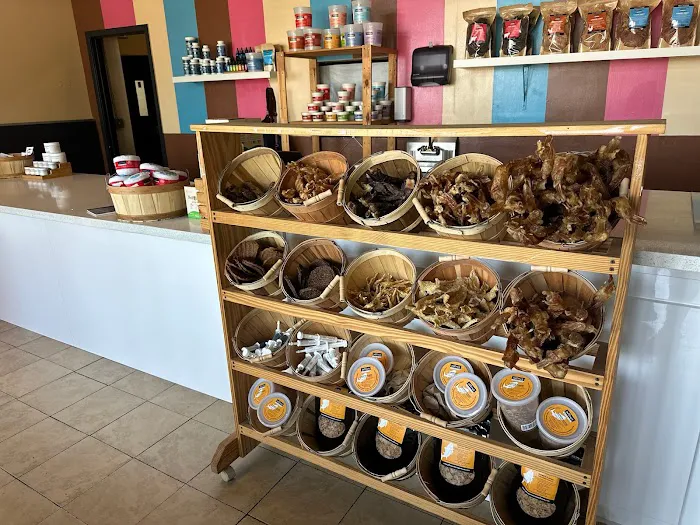 Jeffrey's Natural Pet Foods Third Street 3