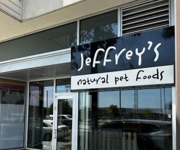 Jeffrey's Natural Pet Foods Third Street