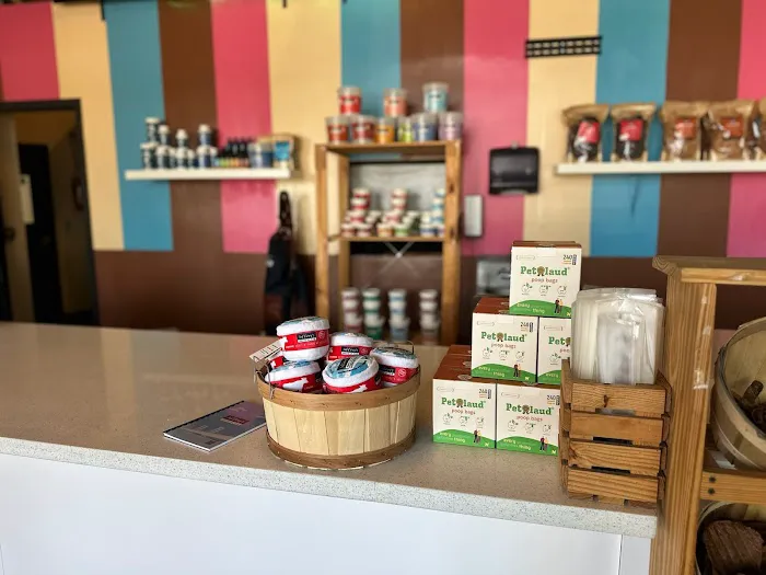 Jeffrey's Natural Pet Foods Third Street 4