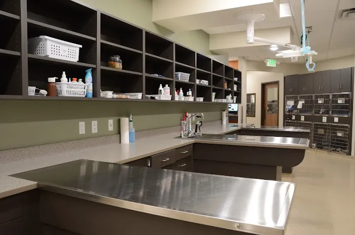 Lone Oak Animal Clinic 9