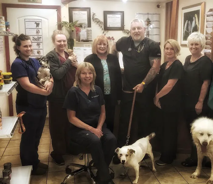 Cedarwood Veterinary Hospital 1