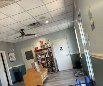 Academy Mobile Pet Clinic