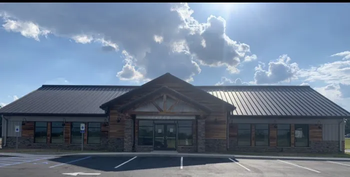 Mayfield Veterinary Clinic, PSC 8
