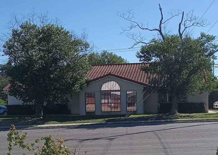 El Centro Pet Medical Center, A Thrive Pet Healthcare Partner 7