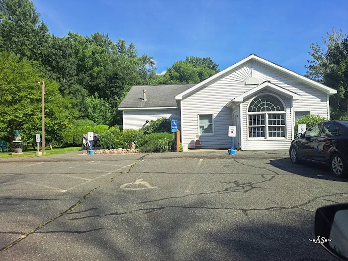 Sunderland Animal Hospital Inc 7