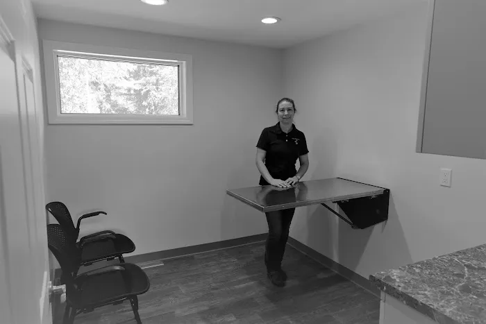Peake Brook Veterinary Center 5