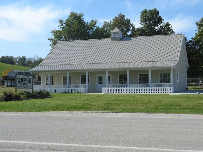Clarksville Veterinary Clinic 5