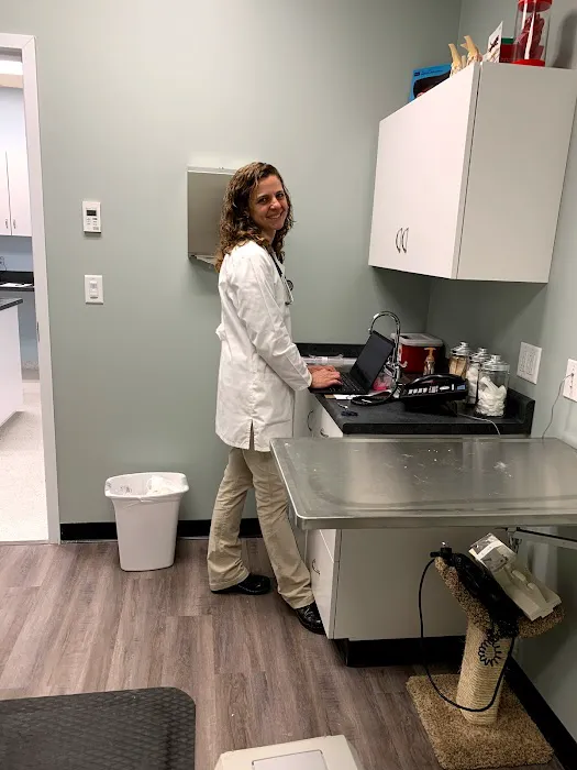 Uxbridge Animal Hospital 9