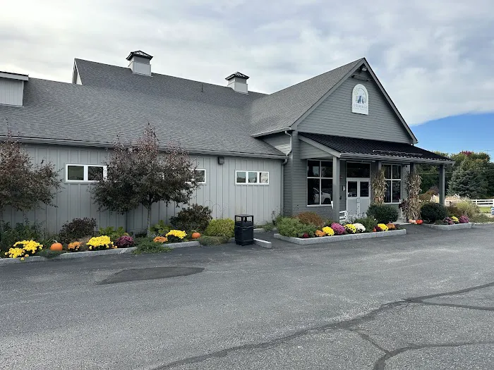 Uxbridge Animal Hospital 8