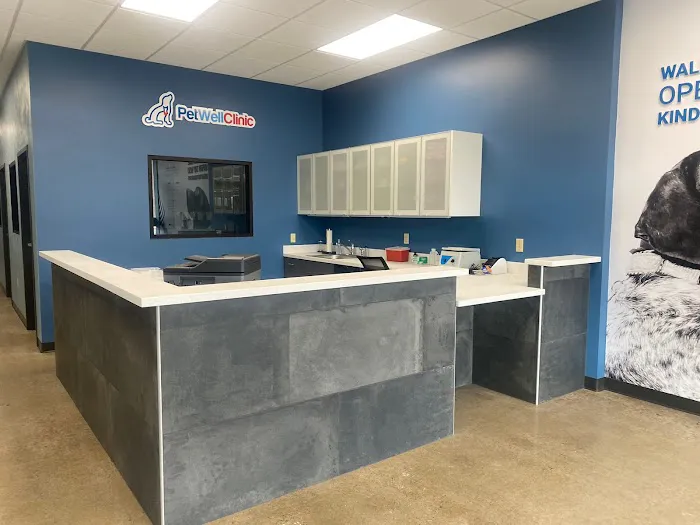 PetWellClinic - Leetsdale 9