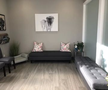 Oaks Veterinary Urgent Care