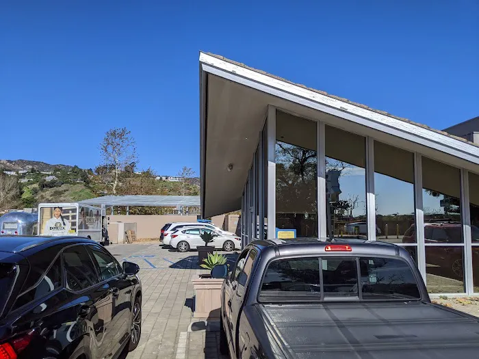 Malibu Coast Animal Hospital 6
