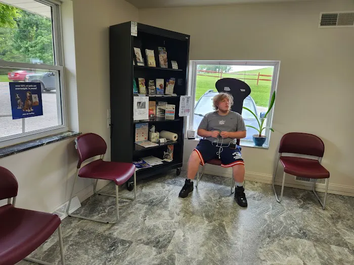 Brooke Hills Animal Hospital PLLC 4