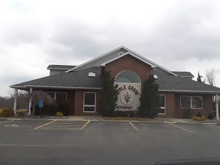 Apple Grove Veterinary Clinic 8