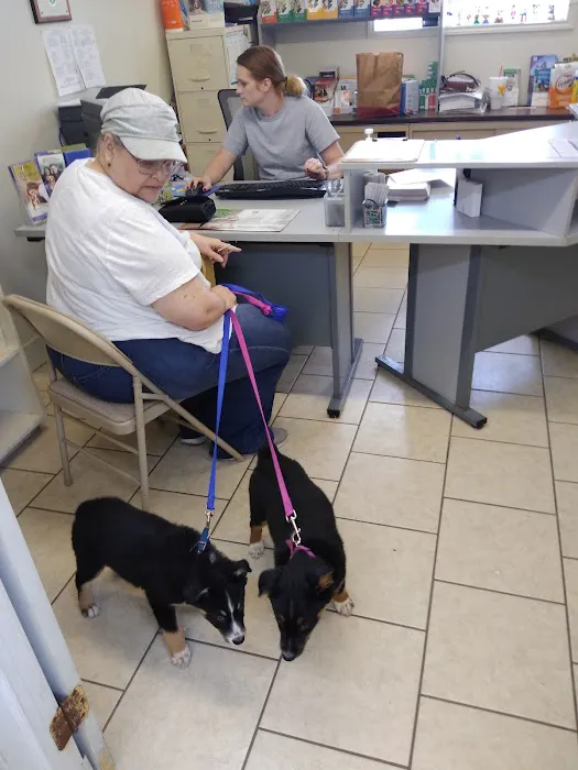Baxter Springs Animal Hospital 2