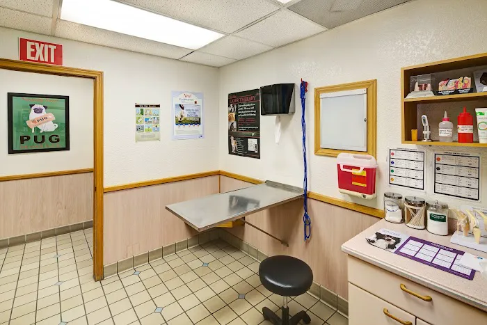 Pacific Palisades Veterinary Center 6