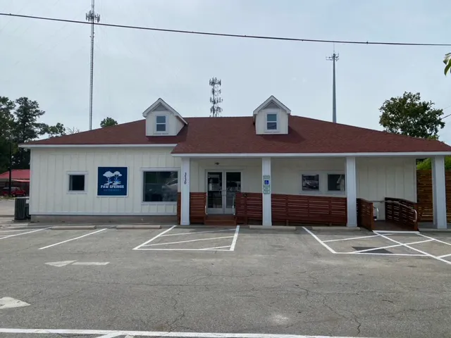 Paw Springs Veterinary Hospital - Midtown 3